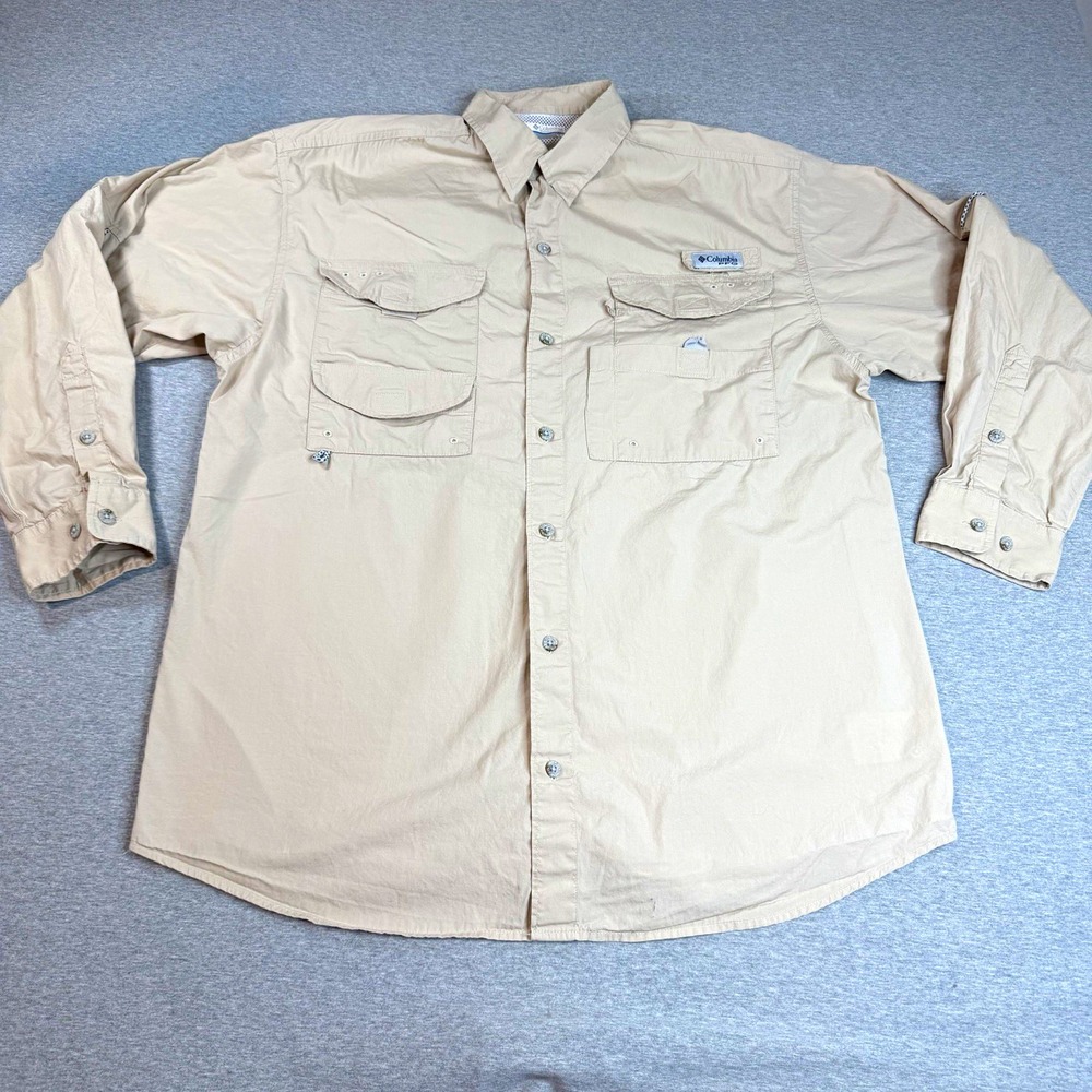 Columbia PFG Beige Button Up Fishing Shirt Long Sleeve Vented Pockets Mens M